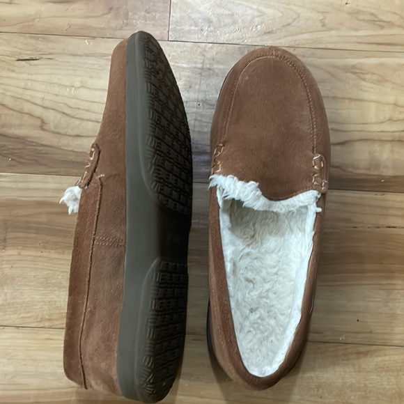 Brown slippers - Picture 4 of 4